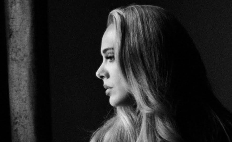 Adele fala sobre vontade de vir ao Brasil para fechar turnê do “30”